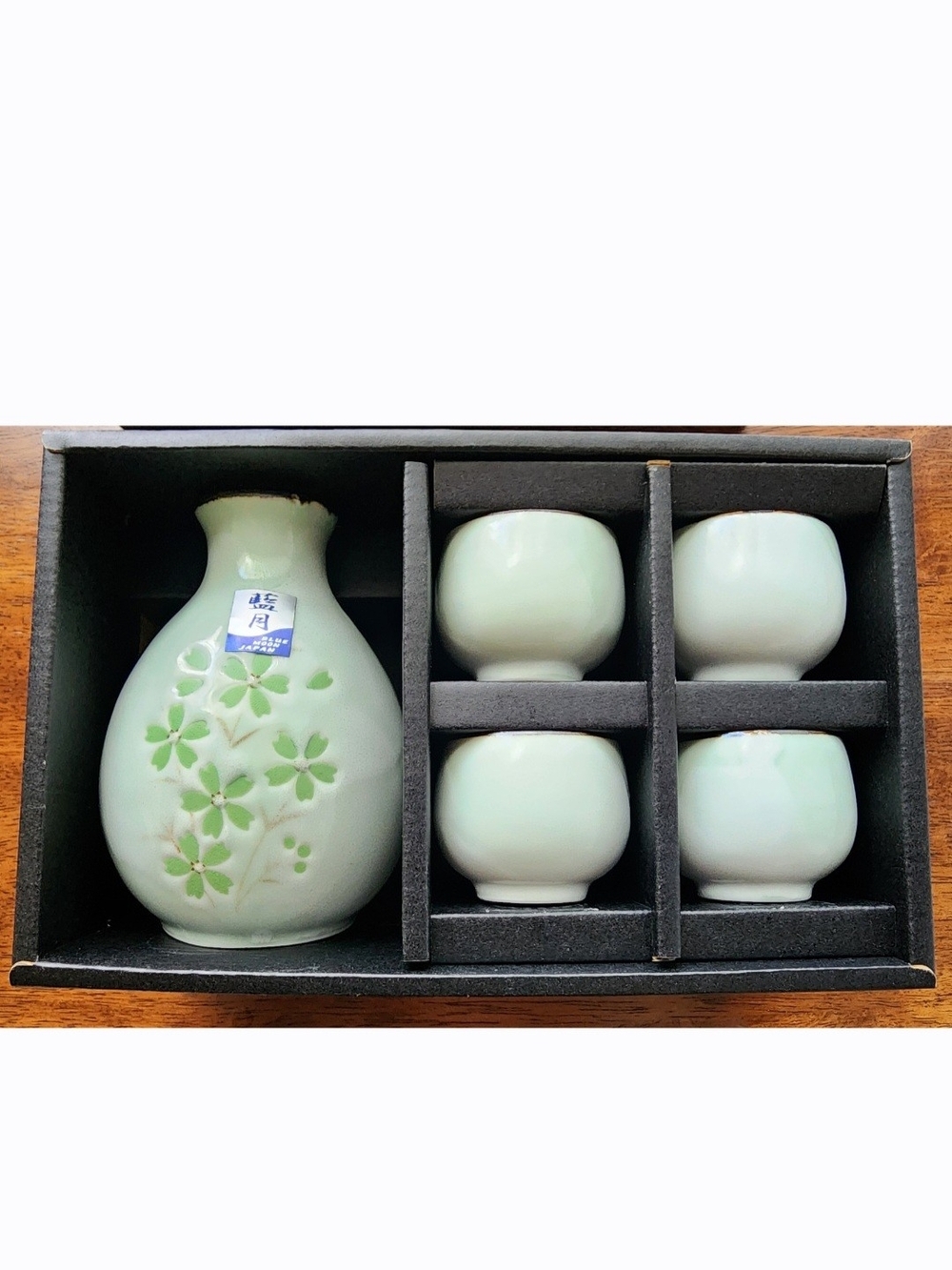 Green Cherry Blossom Ceramic Sake Set with Four Cups